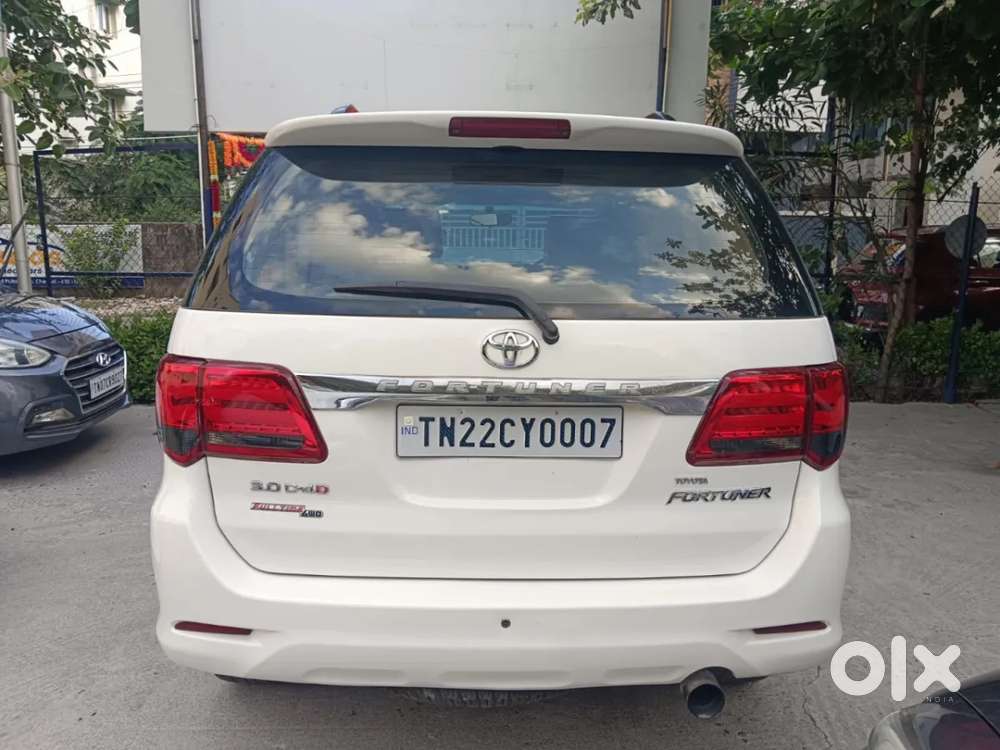 Toyota Fortuner, 2011, Diesel