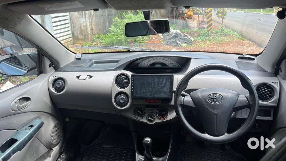 Toyota Etios 1.5 G 2011
