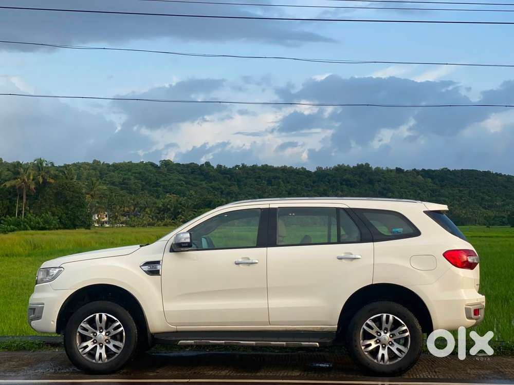 Ford Endeavour 2017 3.2 Titanium
