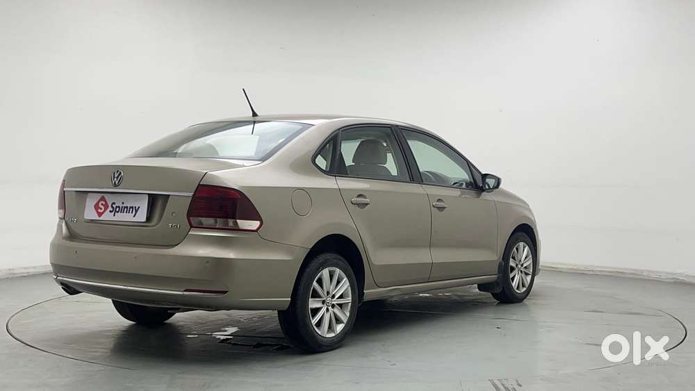 Volkswagen Vento 1.2 Tsi Highline At, 2016, Petrol