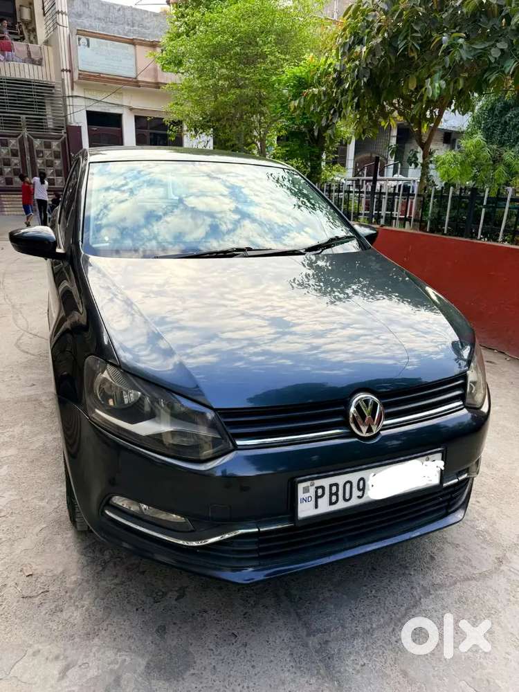Volkswagen Polo 2017 Petrol 64000 Km Driven