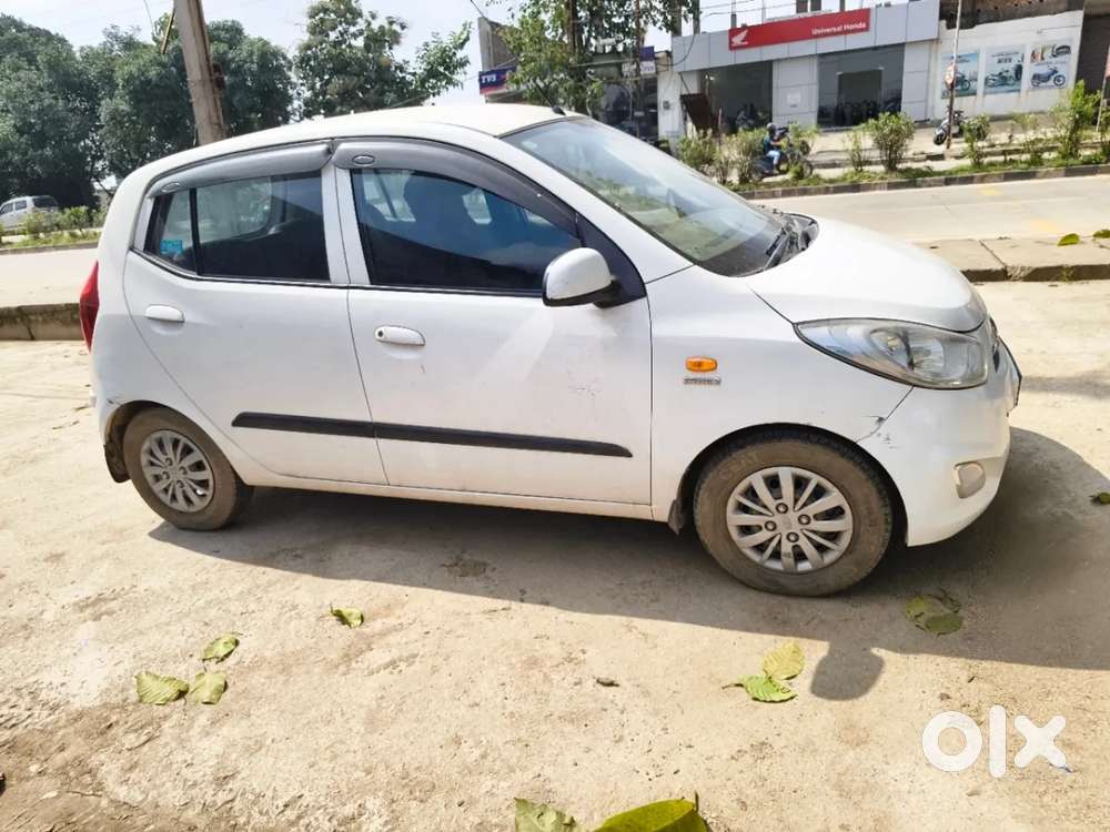 Hyundai I10 Sportz 1.1 Irde2, 2016, Petrol