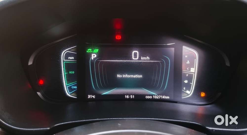 Maruti Suzuki Grand Vitara 1.5 Zeta Plus Intelligent Hybrid Ecvt, 20..