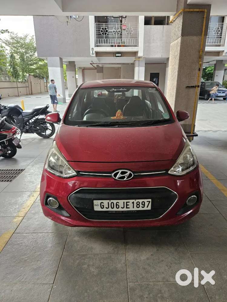 I Sell My Hyundai Xcent 2015