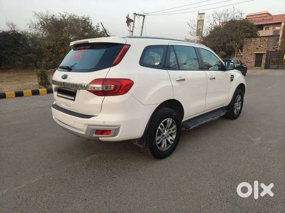 Ford Endeavour 2.2 Titanium At 4x2, 2018, Diesel