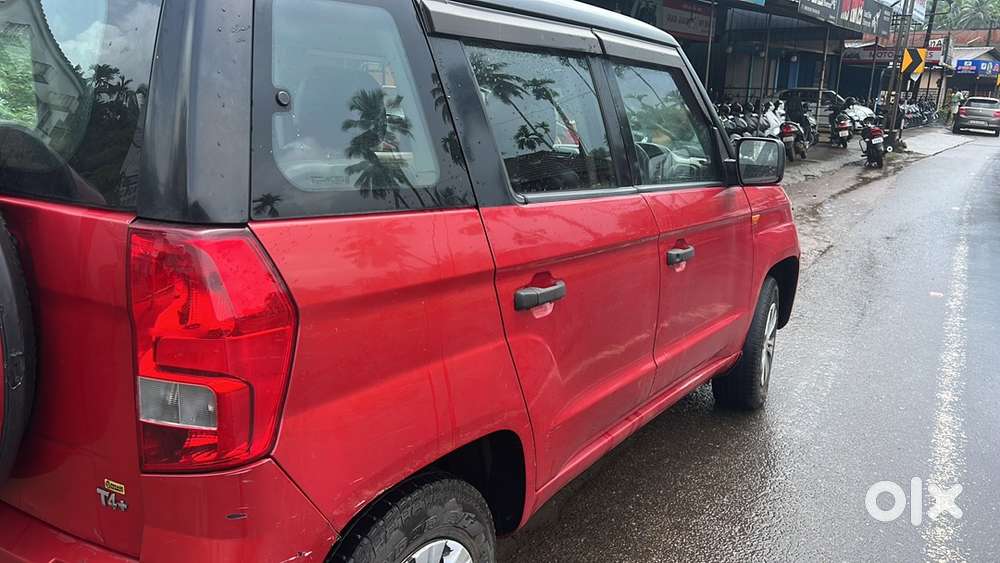Mahindra Tuv 300 2019
