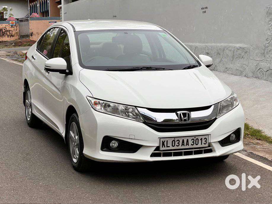 Honda City 1.5 V 4th Gen I-vtec Mt, 2016, Petrol