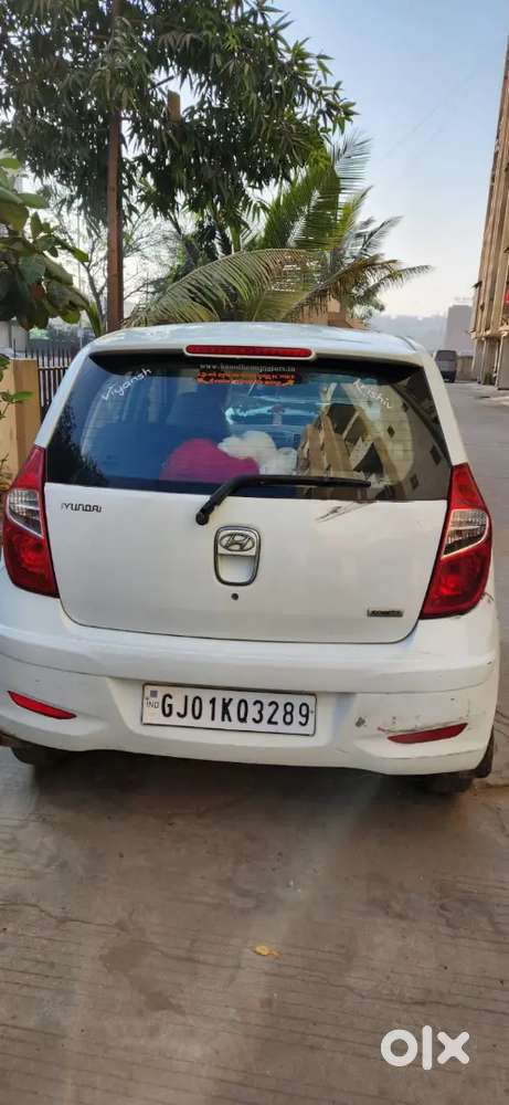 Hyundai I10 2012 Petrol Well Maintained Only 70000 Km Drivven