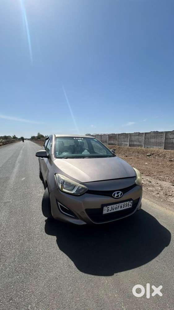 Hyundai I20 2013 Cng & Hybrids Good Condition
