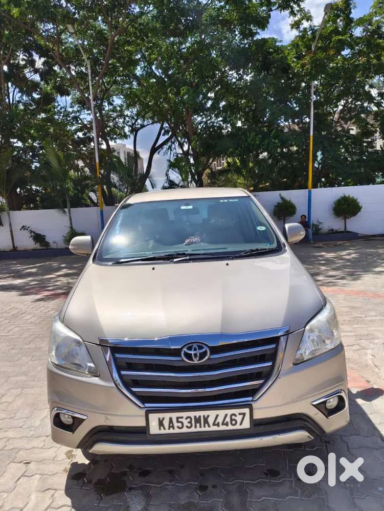 Toyota Innova 2014 Diesel 98000 Km Driven