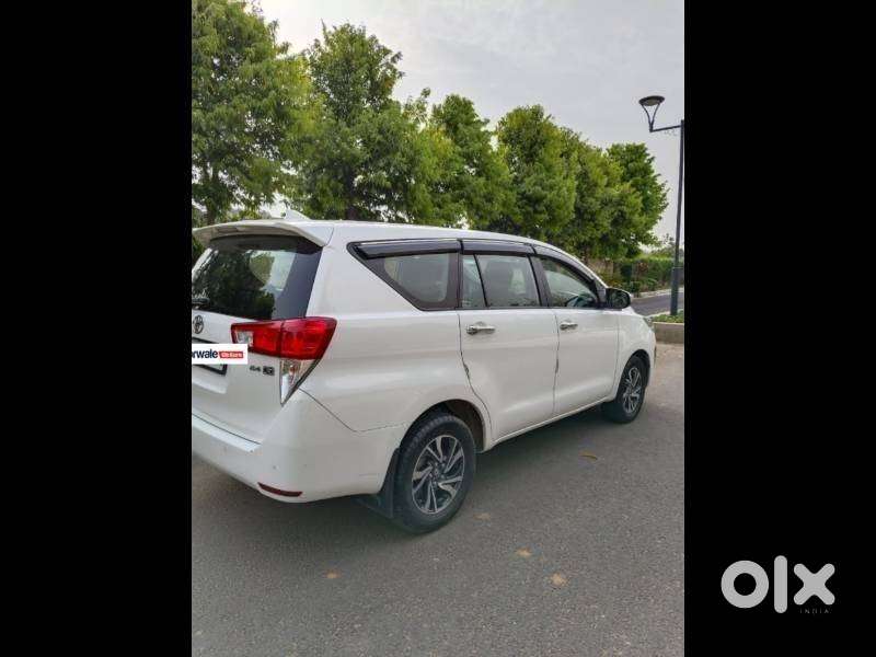 Toyota Innova Crysta 2.8 Gx At 7 Str, 2021