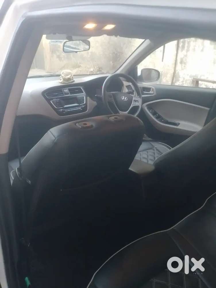 Hyundai I20 2019 Petrol 100000 Km Driven