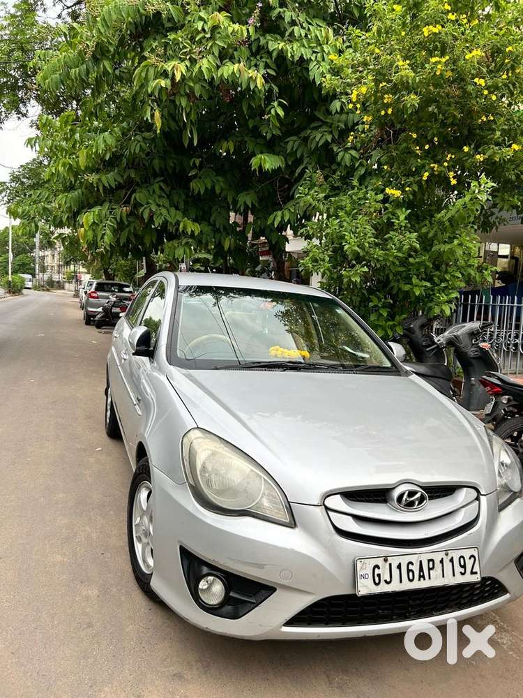 Hyundai Verna Diesel Manual 2010