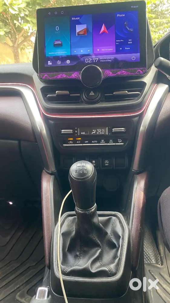 Maruti Suzuki Vitara 2024 Single Owner 37k Km Driven Company Service