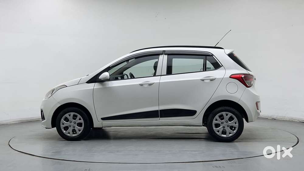 Hyundai Grand I10 1.2 Kappa Sportz, 2015, Petrol