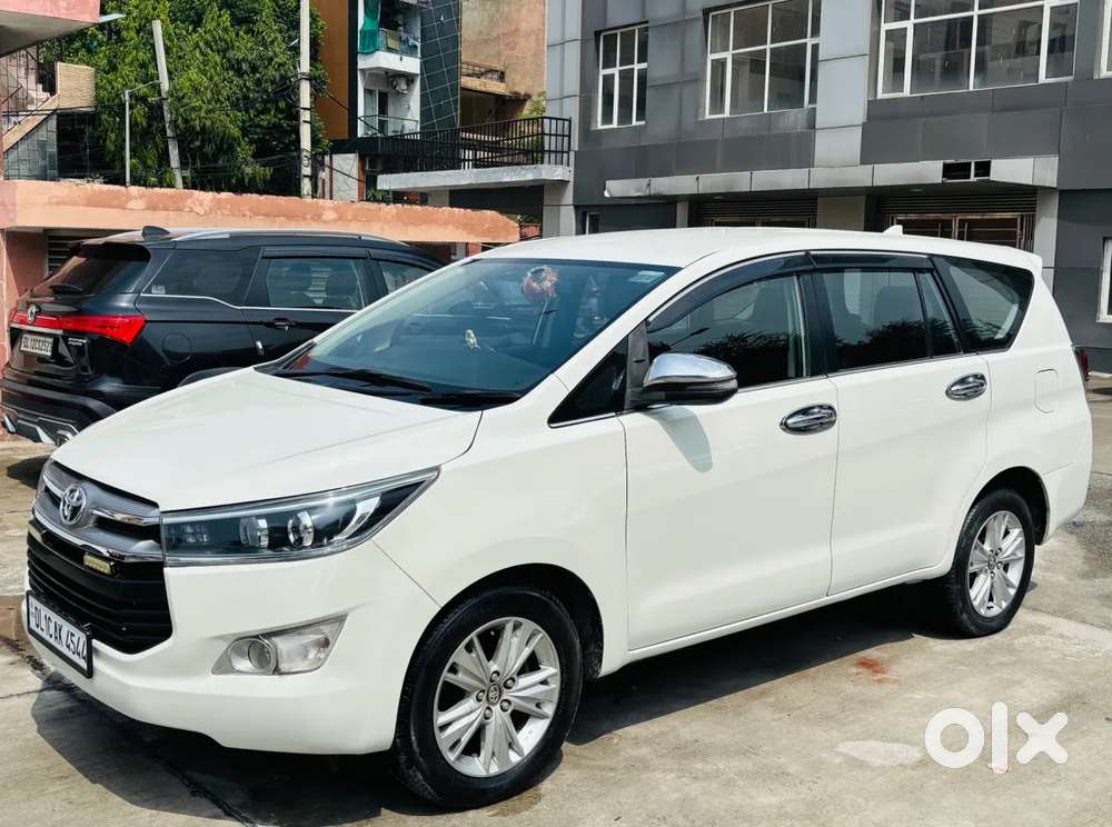 Toyota Innova Crysta 2.8 Zx At 7 Seater, 2018, Diesel