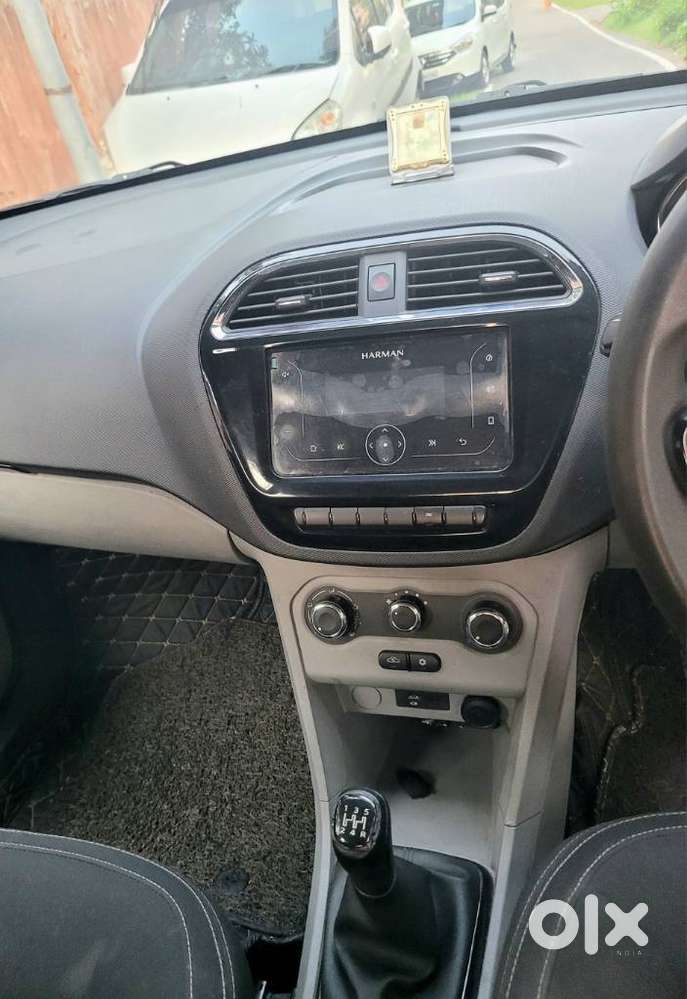 Tata Tiago 1.2 Revotron Xm Cng, 2023, Petrol