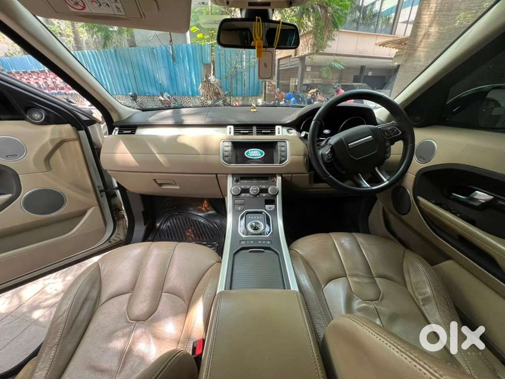 Range Rover Evoque Sd4 &ndash; Fuji White  2014  Excellent Condition