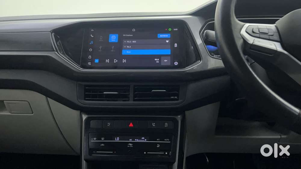 Volkswagen Taigun Topline 1.0 Tsi At (electric Seats), 2022, Petrol
