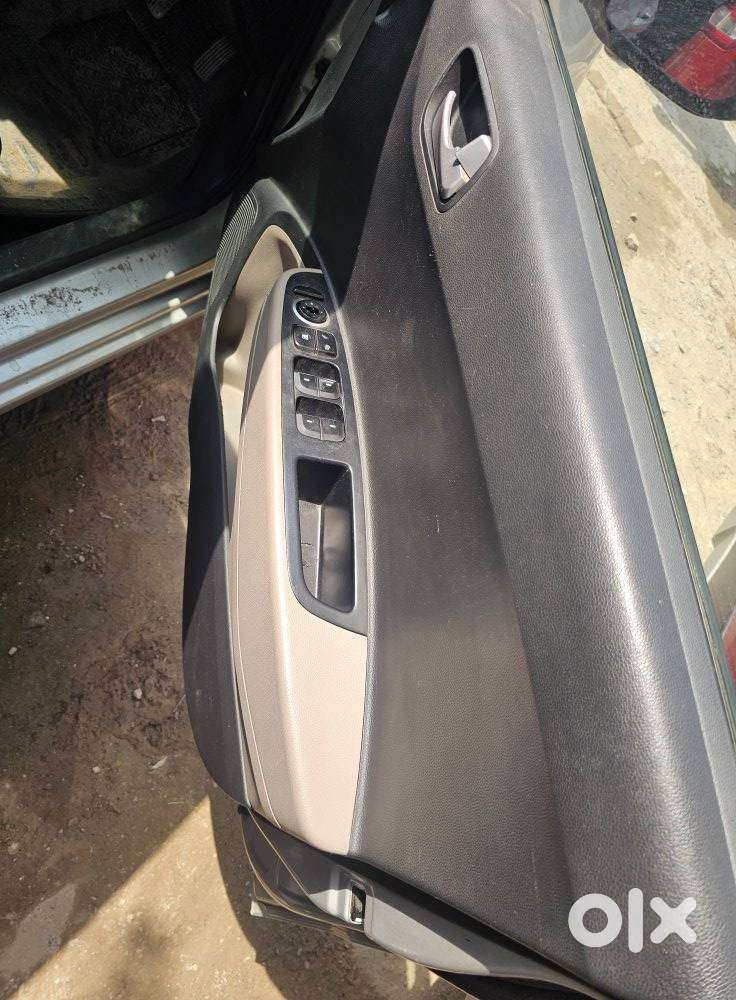 Hyundai Accent Executive, 2016, Diesel