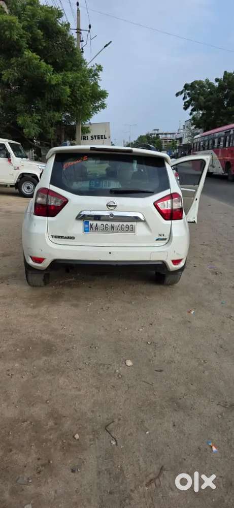 Nissan Terrano 2015