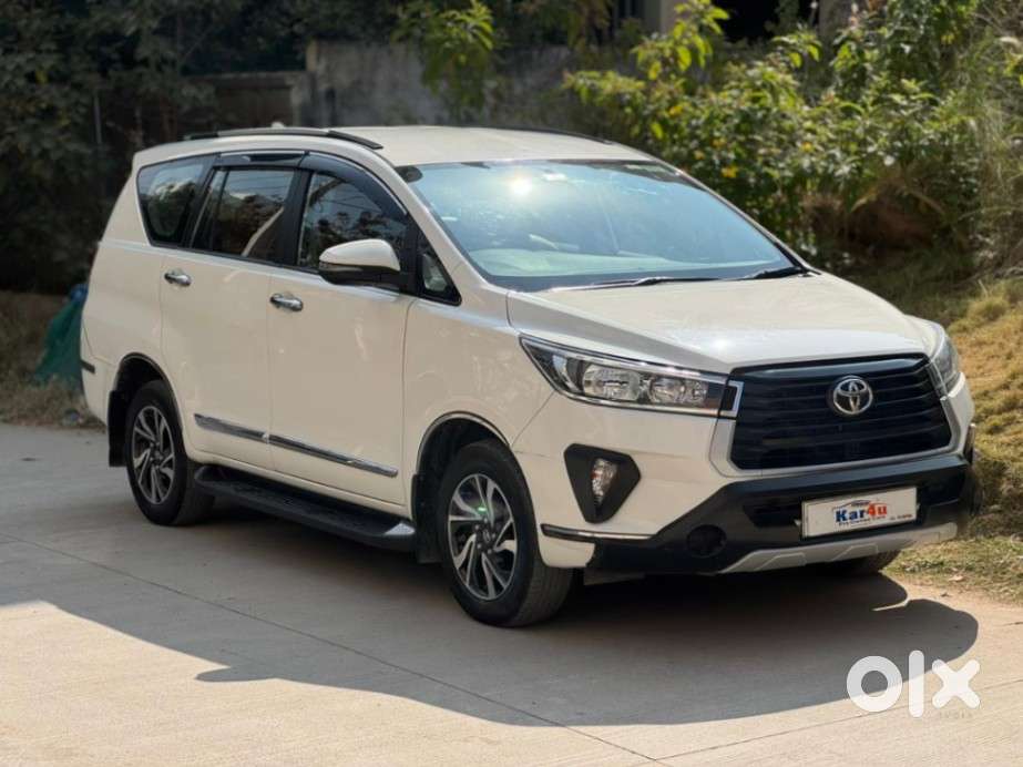 Toyota Innova Crysta [2020-ongoing] 2.4 Gx At 7 Str, 2021, Diesel