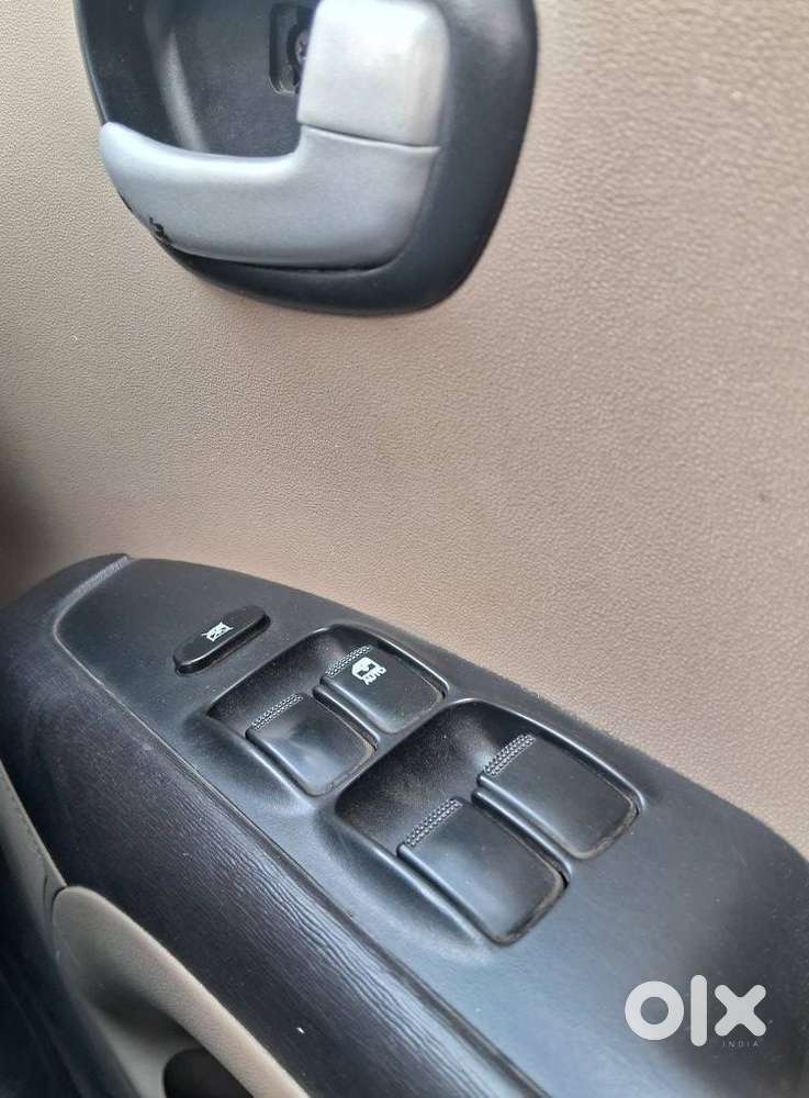 Hyundai I10 1.1l Irde Magna Special Edition, 2012, Cng & Hybrids