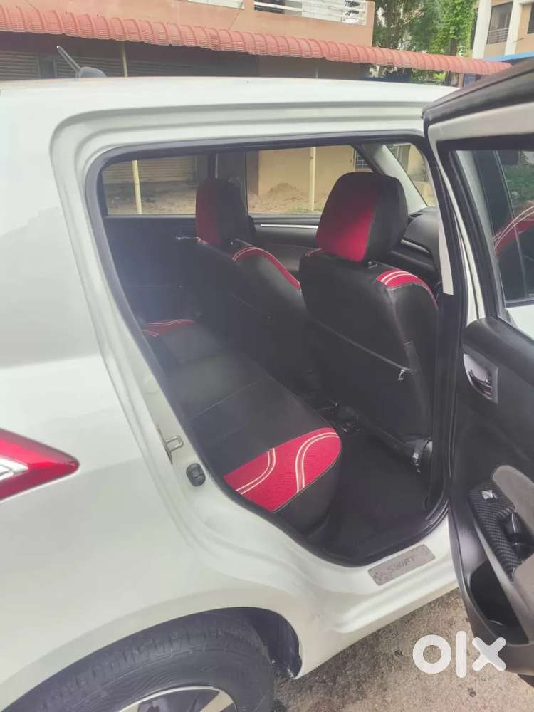 Maruti Suzuki Swift Vxi Optional, 2017, Petrol