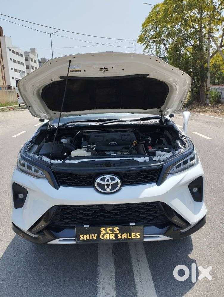 Toyota Fortuner Legender 4x2 At 2.8, 2024, Diesel