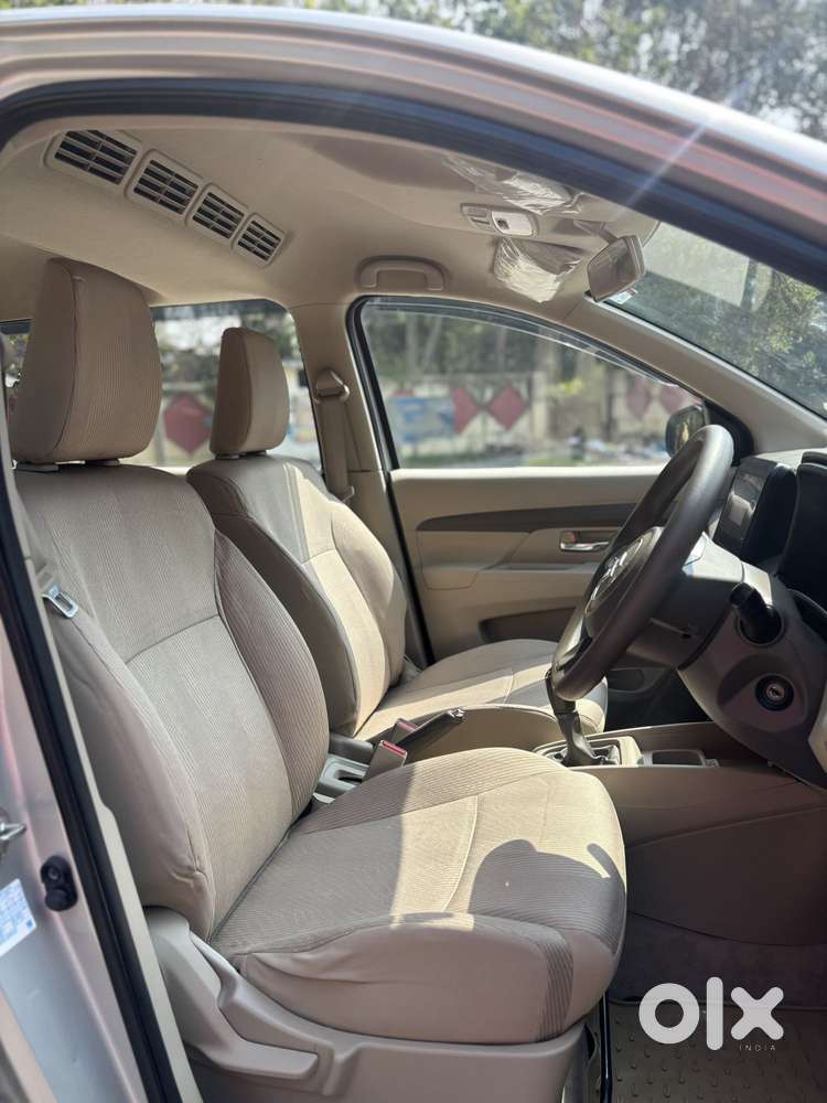 Maruti Suzuki Ertiga Vxi Shvs, 2019, Petrol