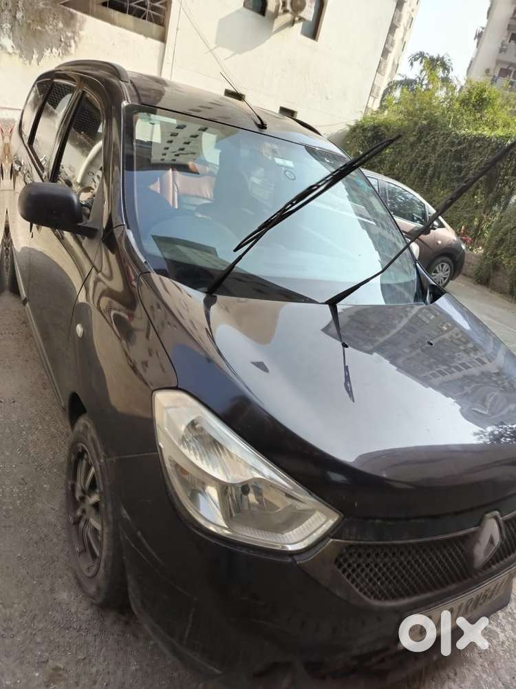 Renault Lodgy, 10 Year, Muv
