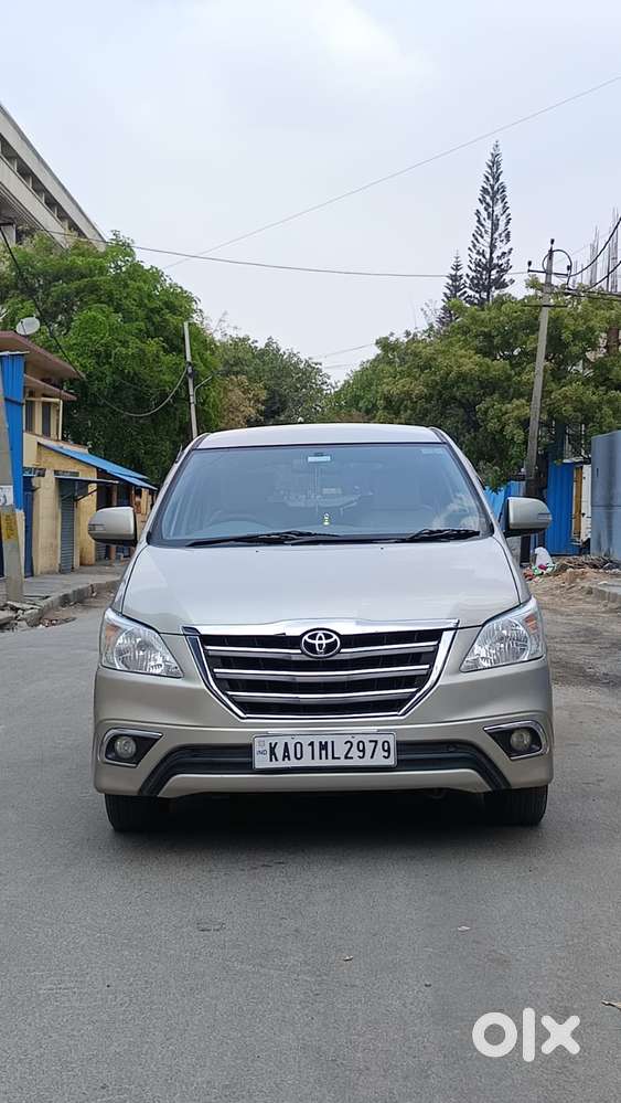 Toyota Innova 2.5 V 7 Str, 2014, Diesel