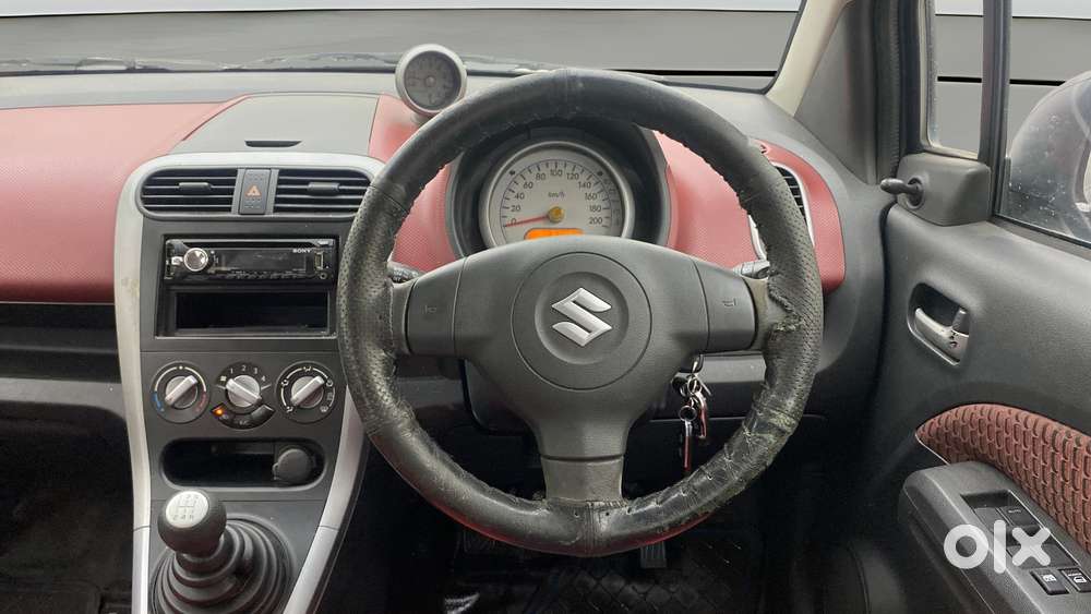 Maruti Suzuki Ritz Vxi, 2014, Petrol