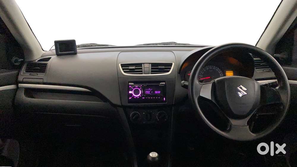 Maruti Suzuki Swift 1.2 Lxi (o), 2017, Petrol