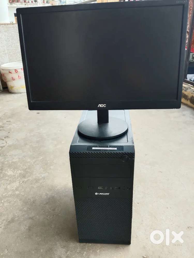 Desktop cpu and led AOC 19 INCH WITH KEYBOARD AND MOUSE