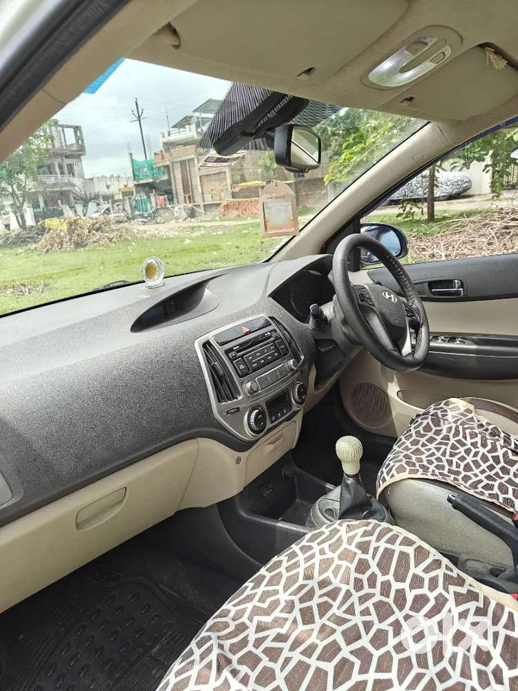 Hyundai I20 Sportz Petrol