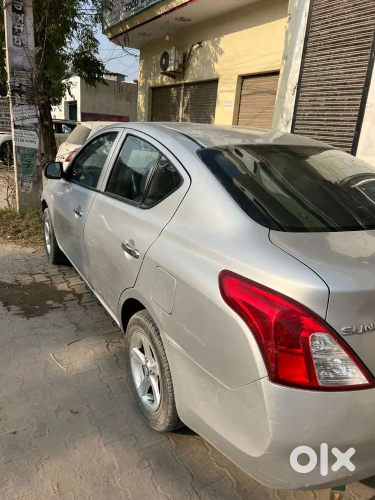 Nissan Sunny Diesel 2012