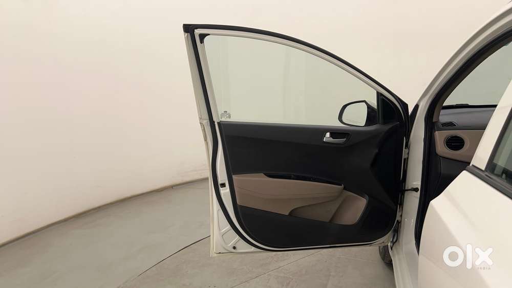 Hyundai Grand I10 1.2 Kappa Sportz Option At, 2017, Petrol