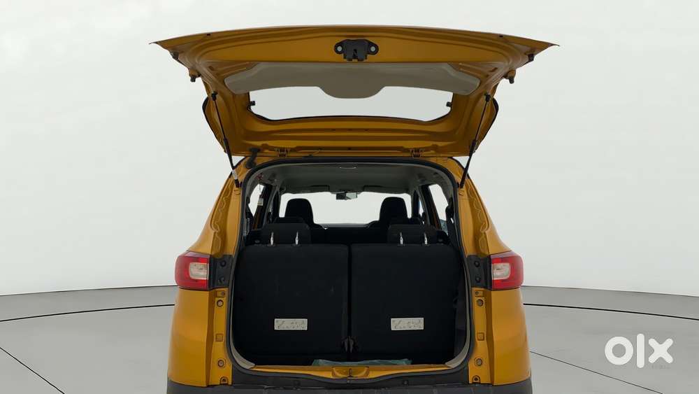 Renault Triber 1.0 Rxz Dual Tone, 2019, Petrol
