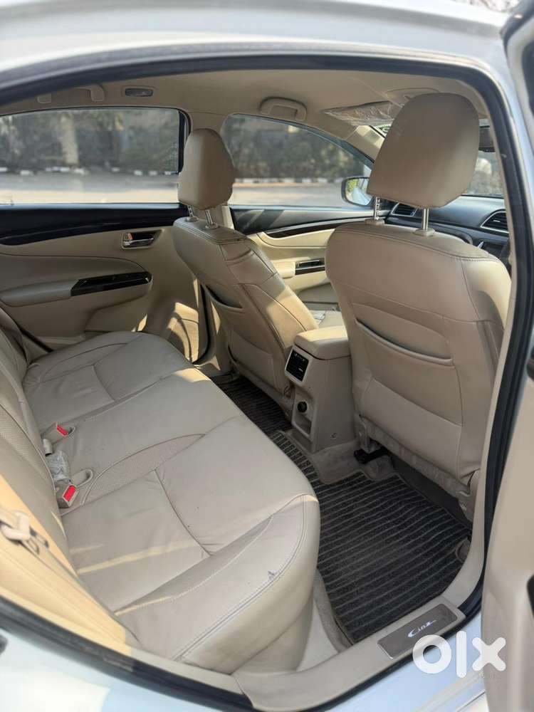 Maruti Suzuki Ciaz 1.3 Alpha Shvs Mt, 2017, Petrol