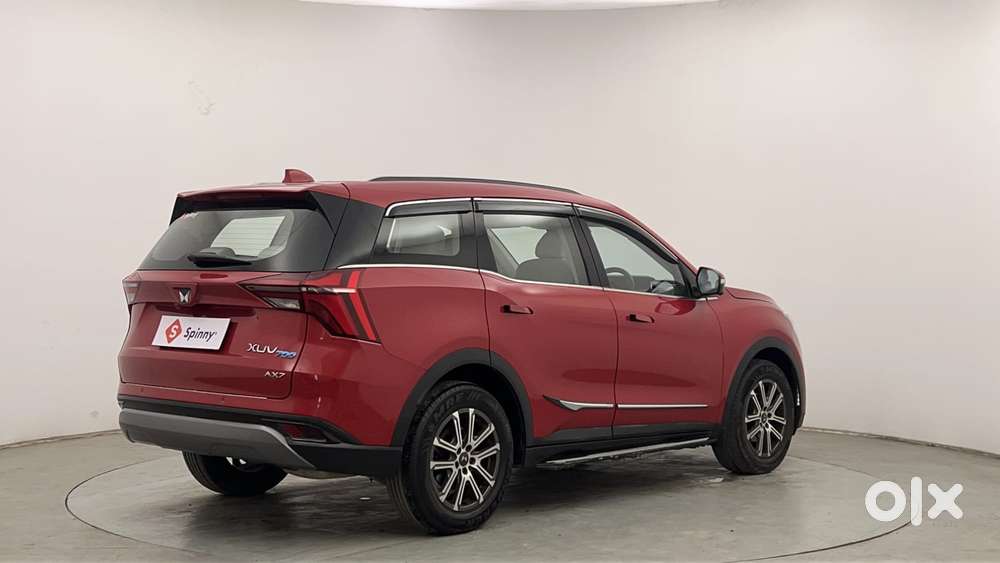 Mahindra Xuv700 2.0 Ax 7 Petrol At Luxury Pack Str, 2021, Petrol