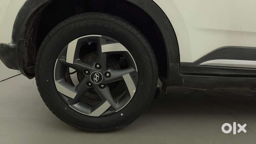 Hyundai Venue Sx Plus Turbo Dct, 2019, Petrol