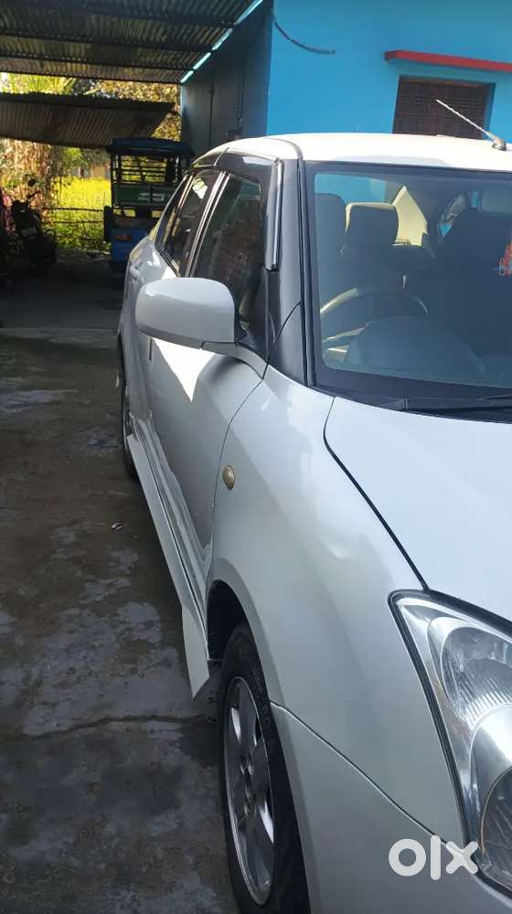 Maruti Suzuki Dzire 2011 Petrol Manual