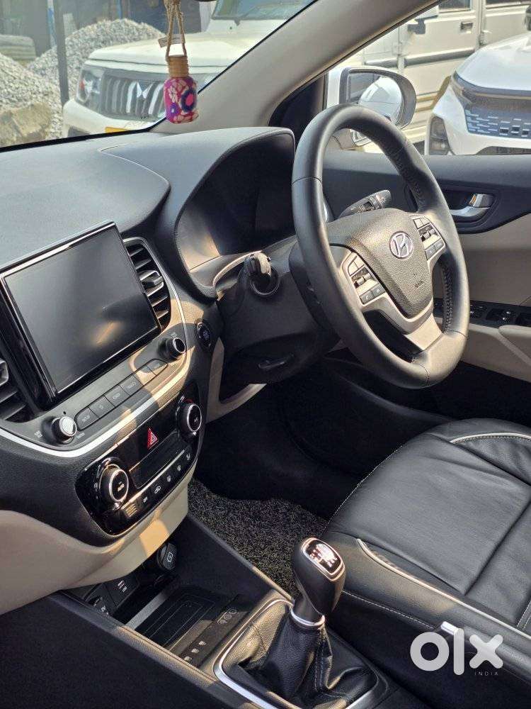 Hyundai Verna 1.5 Sx Petrol Mt, 2021, Petrol