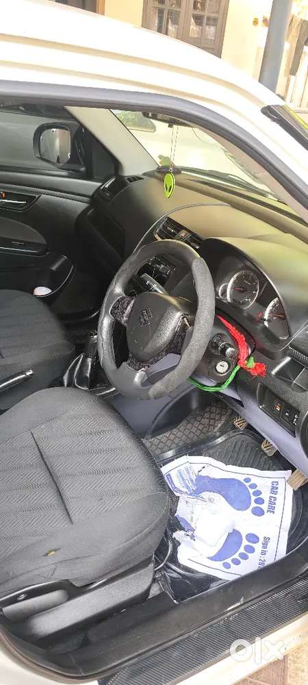 Swift Type 2 
Model 2014
Kilometre 102000
New Insurance 
New Tyre