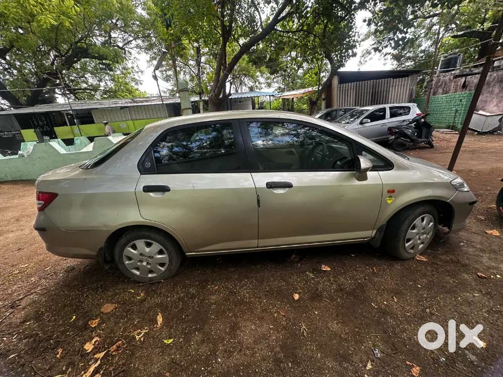 Honda City 2005 Well Manitained