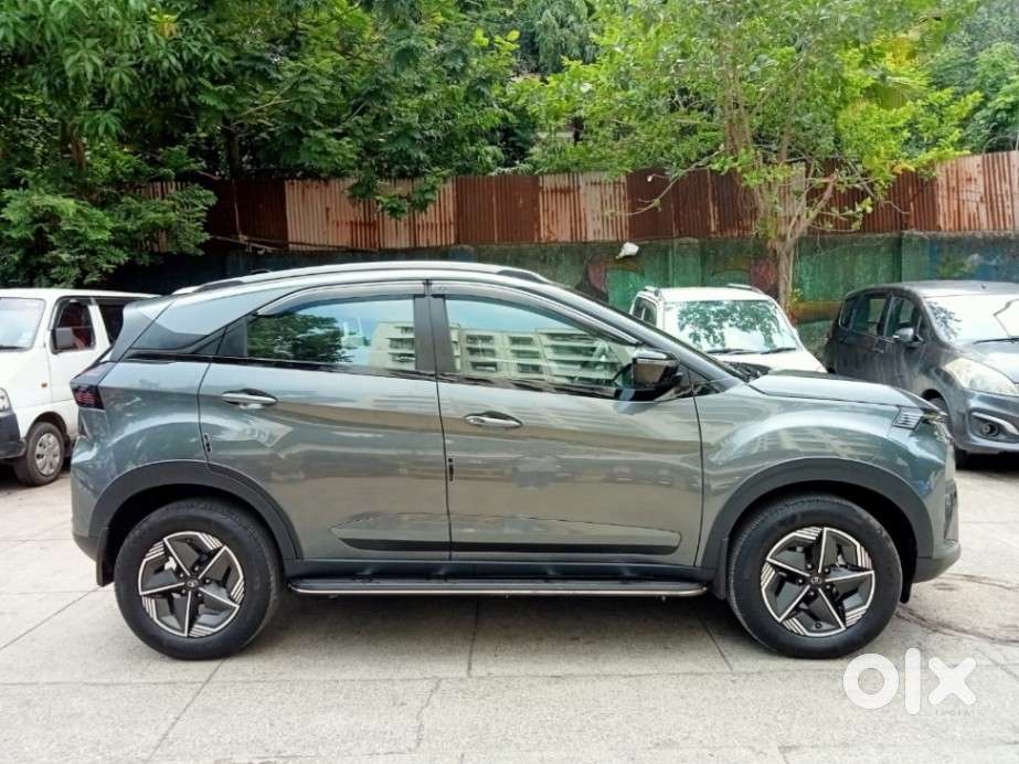 Tata Nexon Creative Plus S 1.2 Revotron Petrol 6 Amt, 2025, Petrol