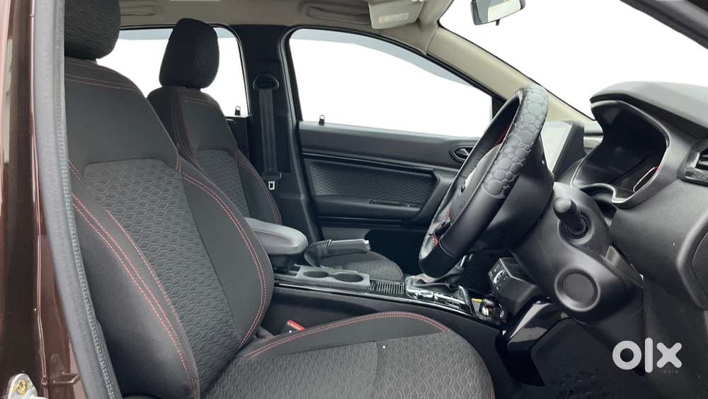 Renault Kiger Rxz Turbo Cvt, 2022, Petrol