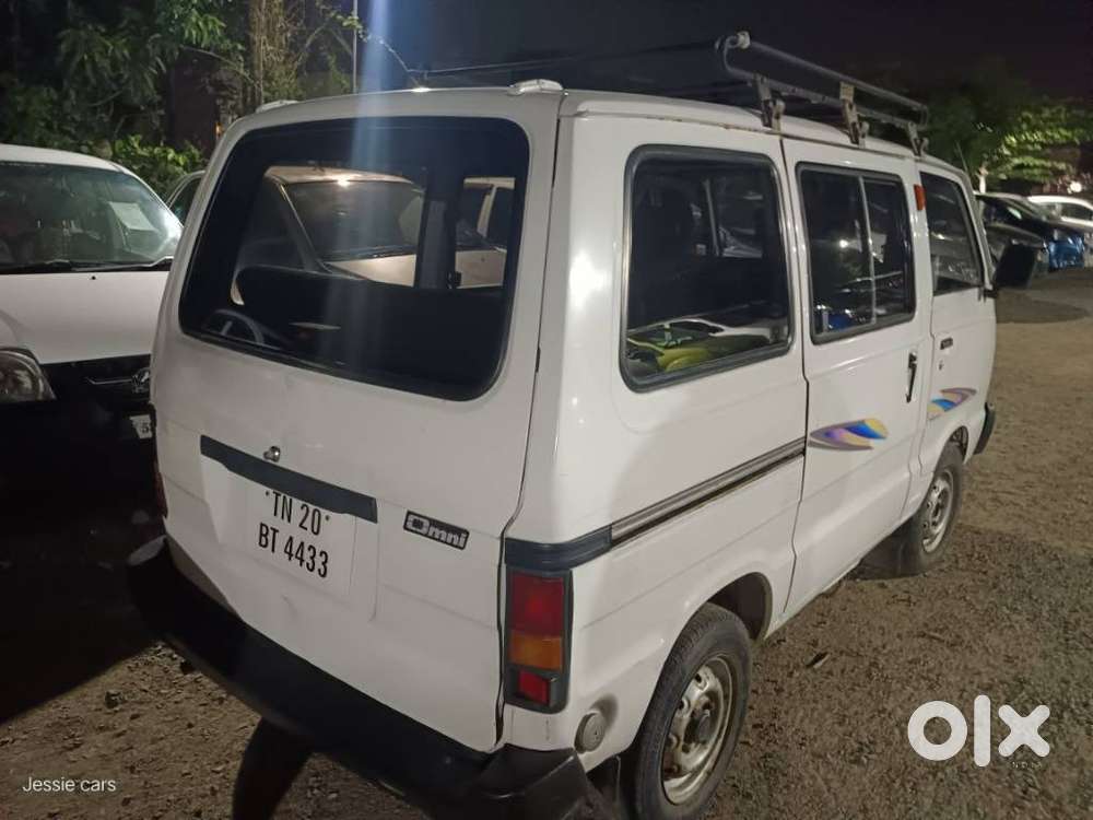 Maruti Suzuki Omni 8 Seater, 2010, Petrol