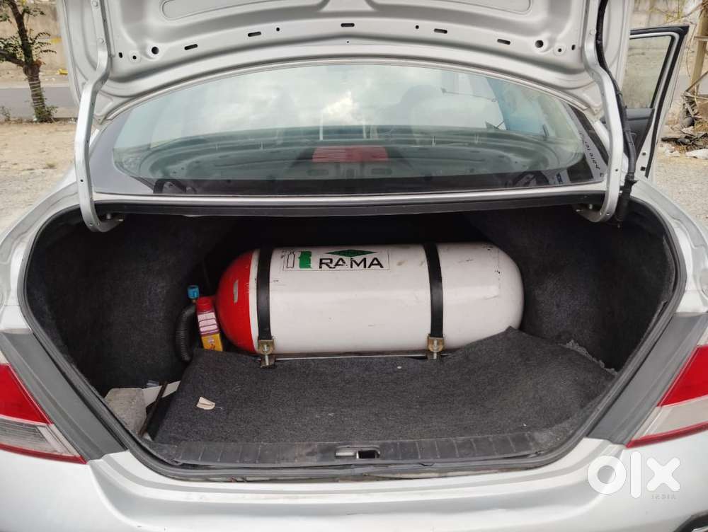 Renault Scala Rxe, 2013, Petrol